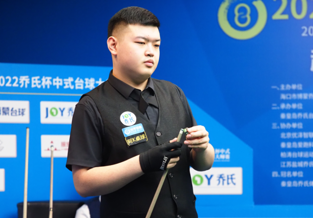 是从豪华的 是从豪华的