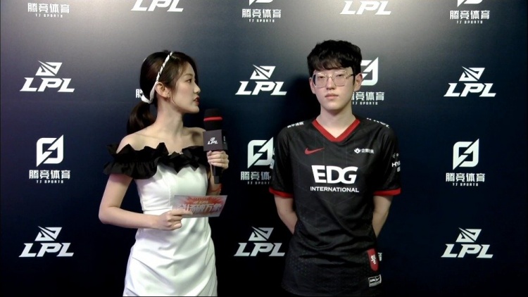 成为国际合 成为国际合