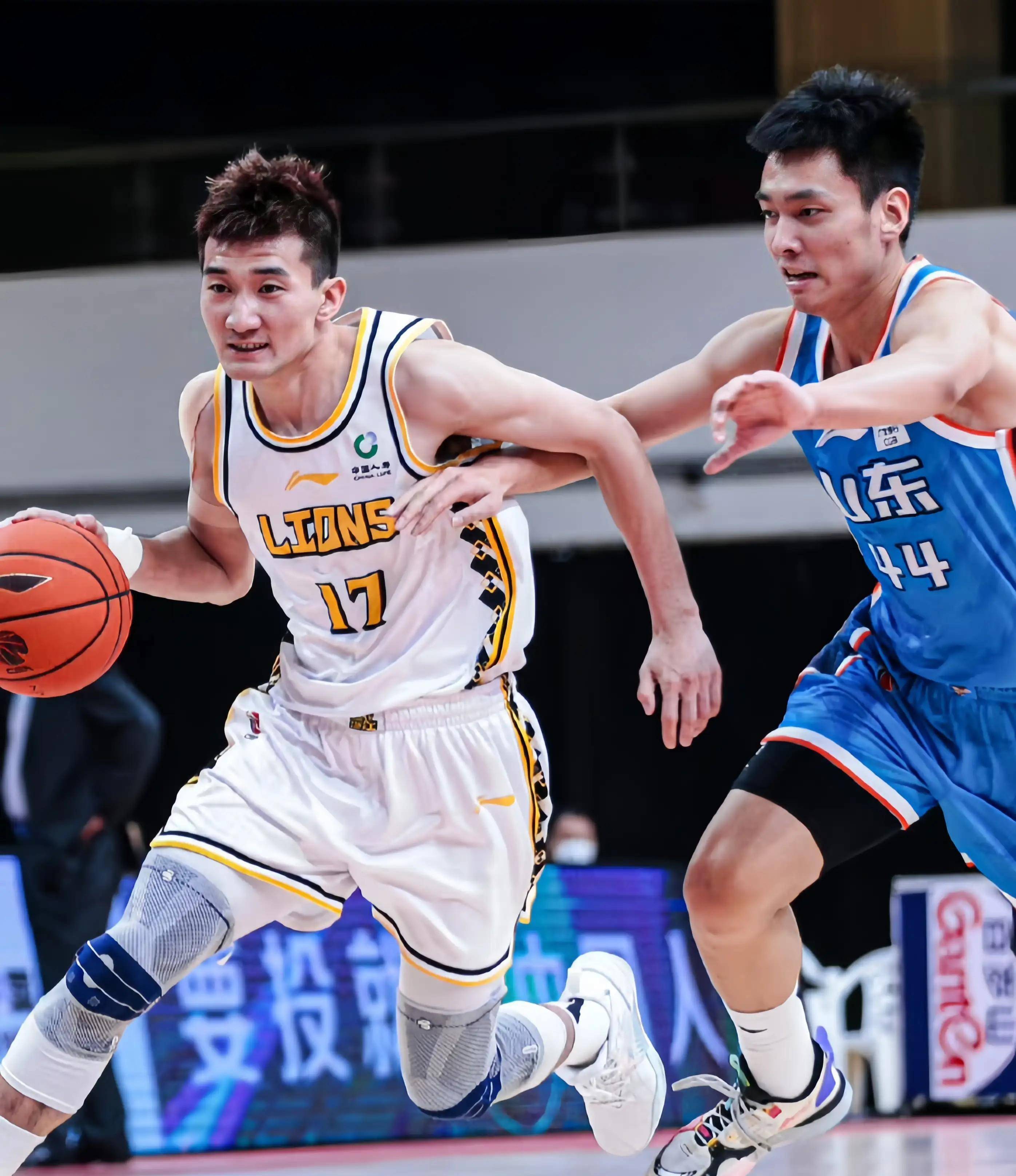 关键时刻脱 关键时刻脱