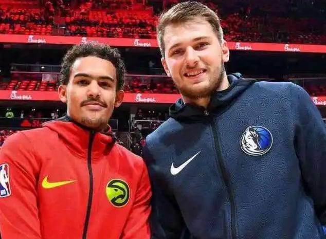 海报里最醒 海报里最醒