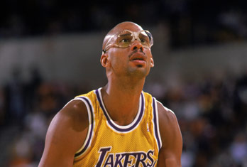 急停中距离 急停中距离